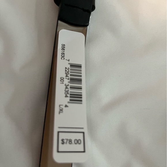 Michael Kors belt bag. - Picture 6 of 6